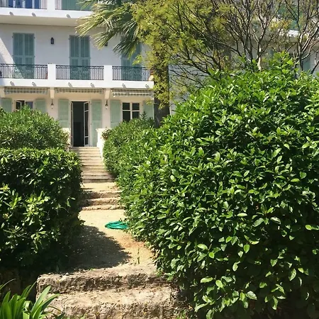 Luckey Homes - Boulevard Du General De Gaulle סנט-ג'אן-קאפ-פראט
